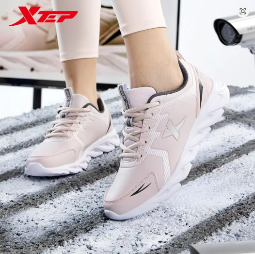 Top Best Women’s Running Shoes in USA 2026 (Budget friendly)