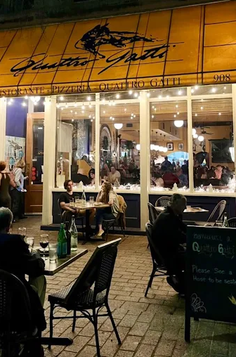 quattro-gatti-ristorante-e-pizzeria-dog-friendly-restaurant-downtown-austin