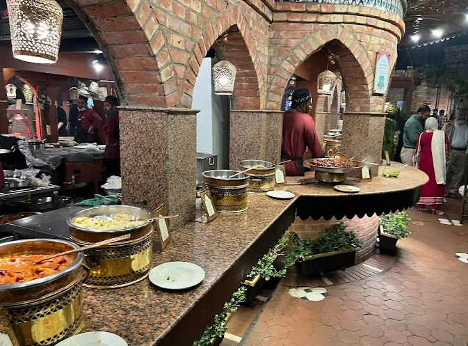 lalqila-restaurant-karachi-buffet-photo