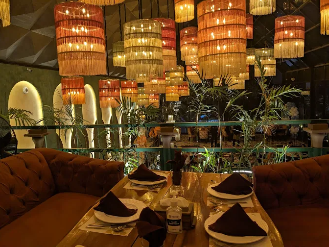 mizaaj-restaurant-karachi-photo